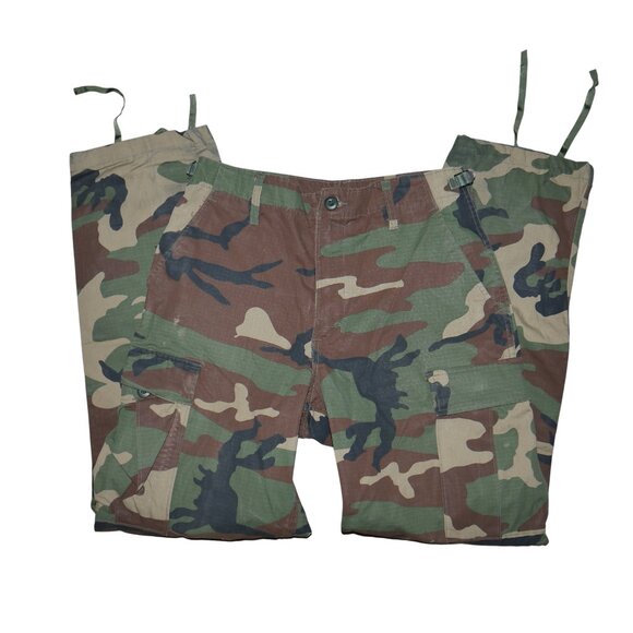 Genuine Gear Mens Cargo Pants Size 28x32 Woodland Camo M81 Hunting Fatigue S/R - Picture 8 of 10